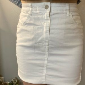White high waisted stretchy denim skirt